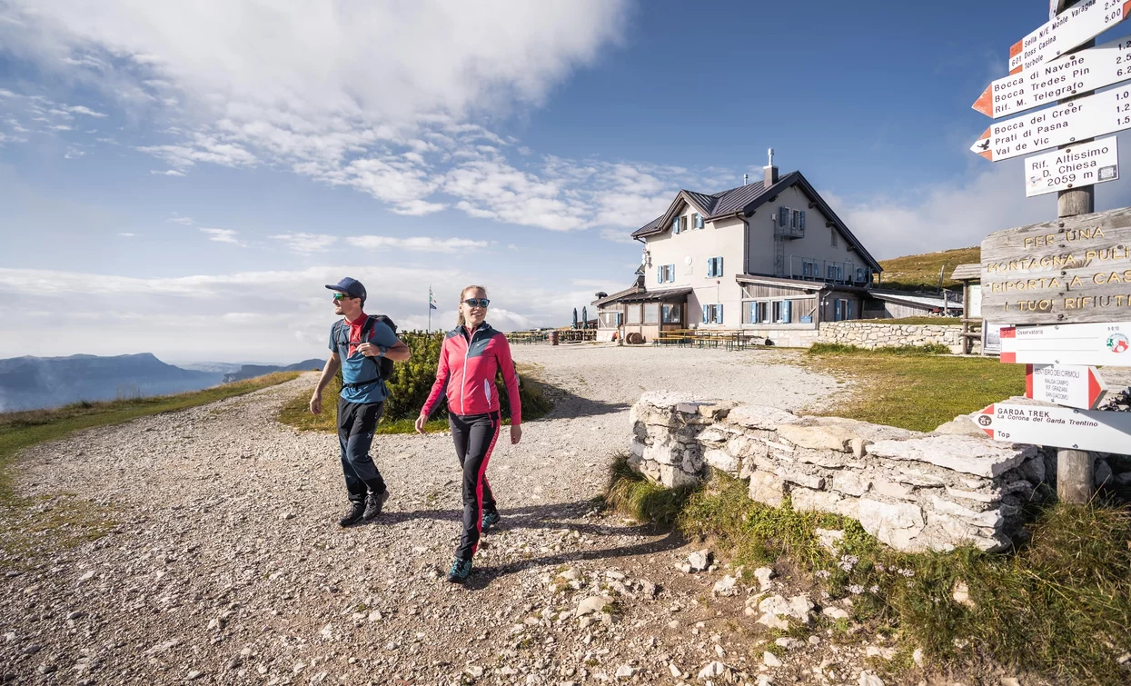Abfahrt von der Damiano Chiesa Hütte | © Archivio Garda Trentino (ph. Watchsome), Garda Trentino 